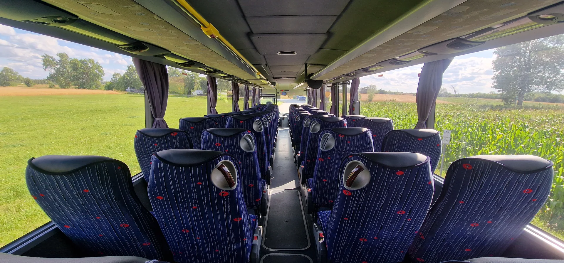 Autokar 60 miejsc — Setra