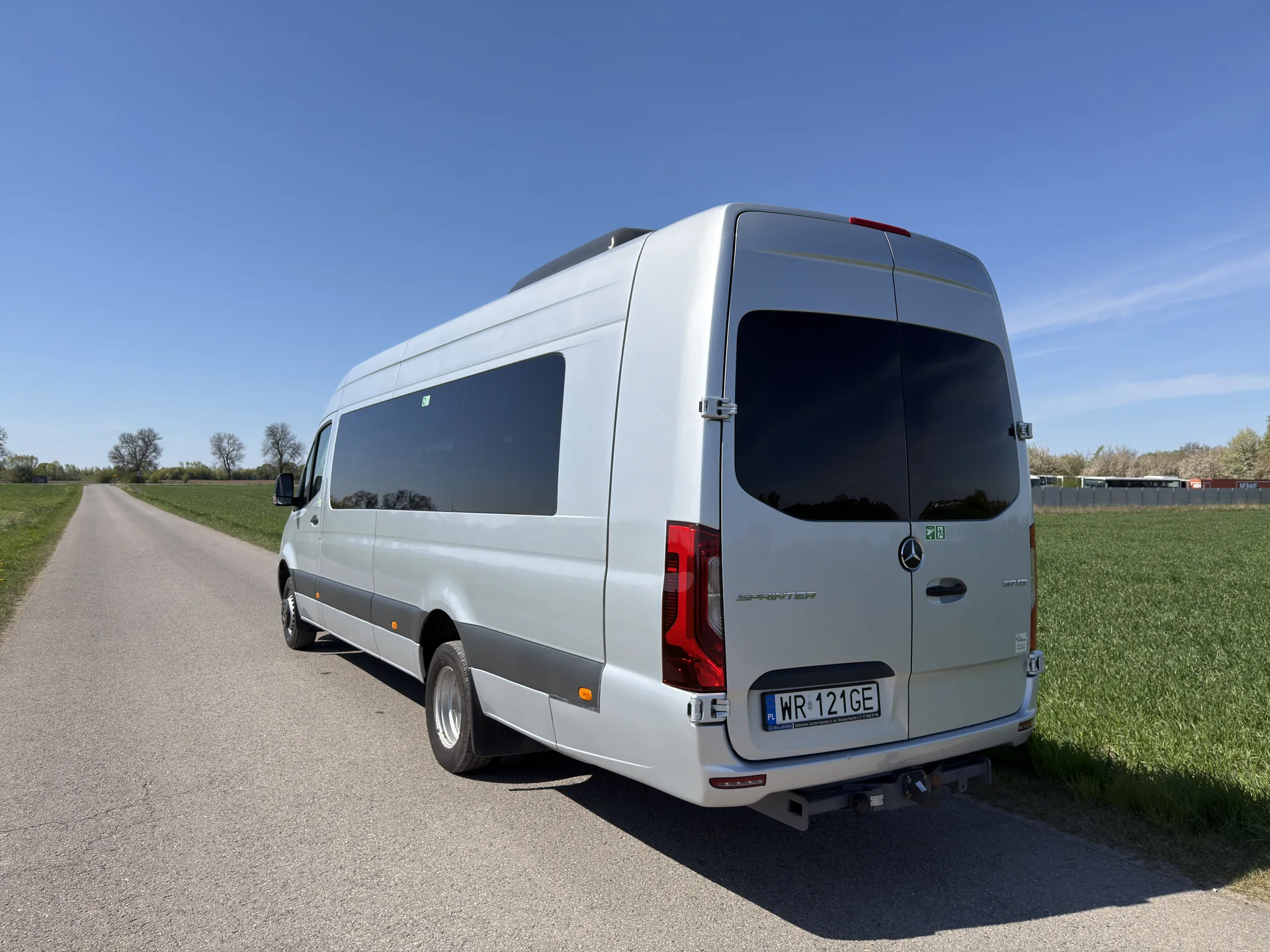 Bus 23 miejsca — Mercedes